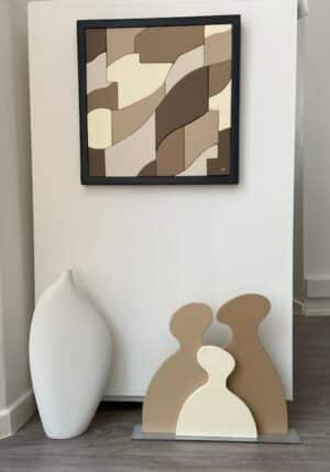 Sculpture Ensemble en bois peint, silhouettes contemporaines colorées, création artisanale